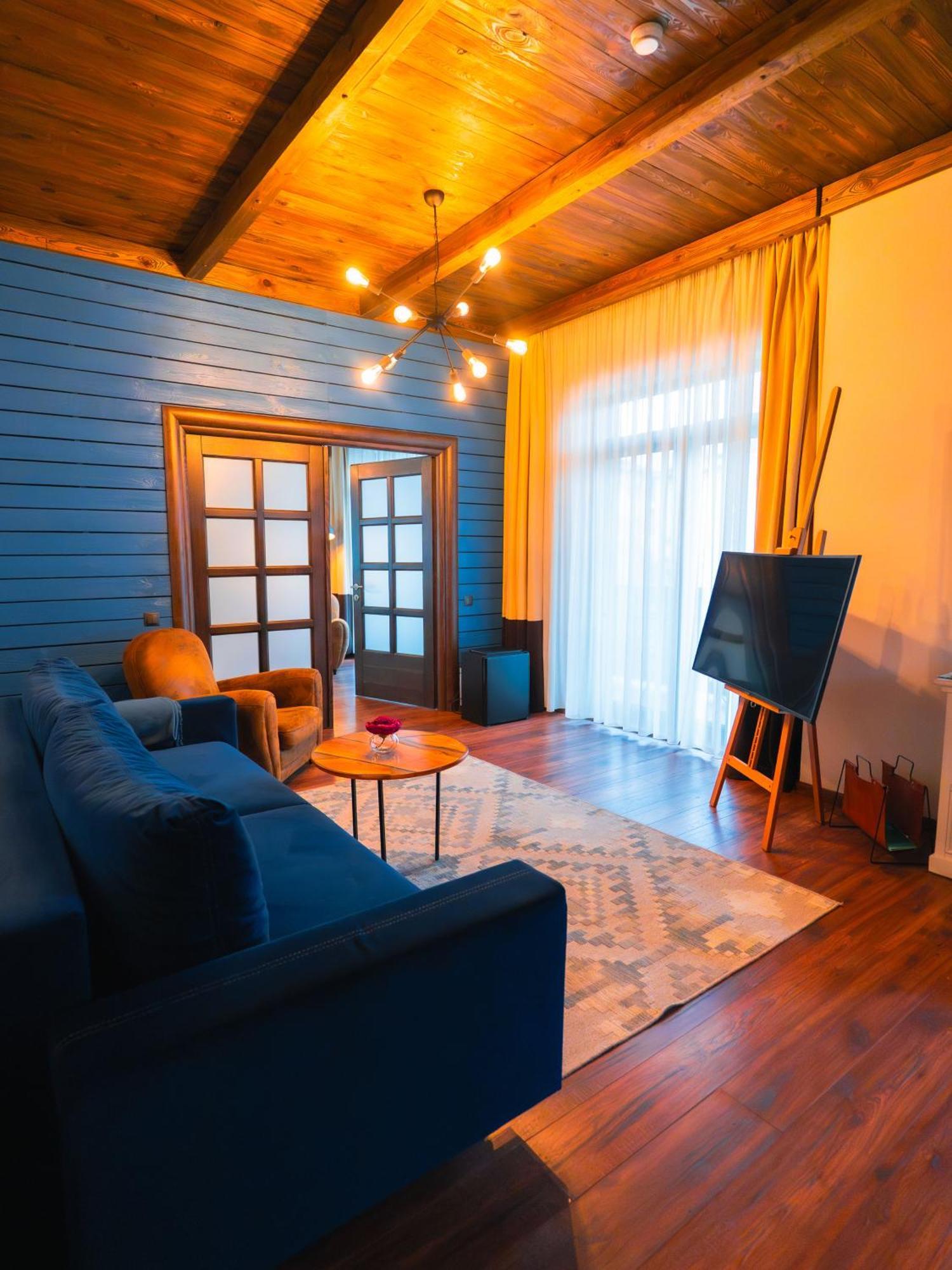 Kaban Boutique - 5Star Central Villa In فاترا دورني المظهر الخارجي الصورة